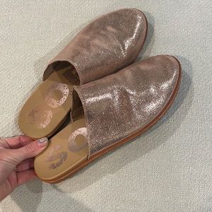 Sorel mule slides size 8